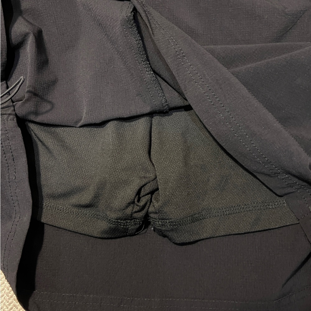 Green Tea size Medium black athletic skort - Picture 10 of 10